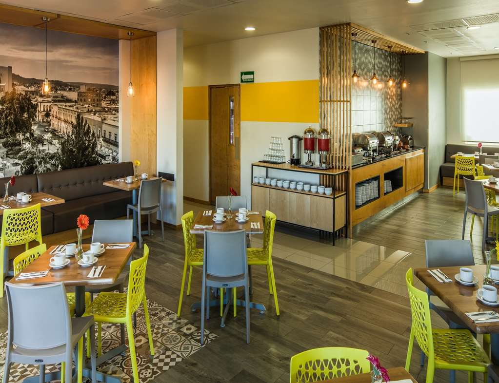 Mision Express Durango Hotel Restaurant foto